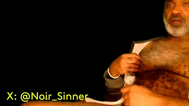 Snapshot of sinnernoir chatting on March 13, 2025, 7:42 am sinnernoir online show from March 13, 2025, 7:42 am