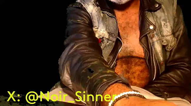 Snapshot of sinnernoir chatting on February 4, 2025, 3:26 pm sinnernoir online show from February 4, 2025, 3:26 pm