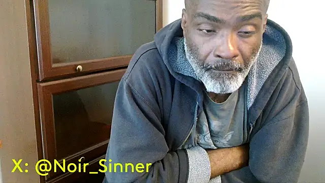 Snapshot of sinnernoir chatting on May 11, 2026, 2:45 pm sinnernoir online show from May 11, 2026, 2:45 pm