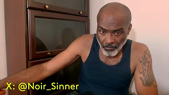 Snapshot of sinnernoir chatting on May 13, 2026, 11:34 pm sinnernoir online show from May 13, 2026, 11:34 pm