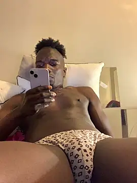 Shawtyblaque21 online show from April 10, 2026, 2:40 am