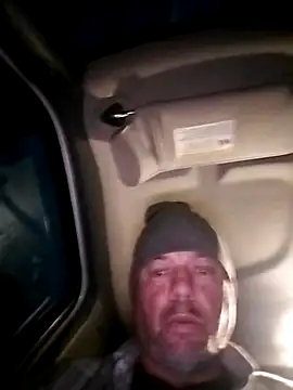 Snapshot of Rayc61 chatting on February 8, 2026, 11:35 pm Rayc61 online show from February 8, 2026, 11:35 pm