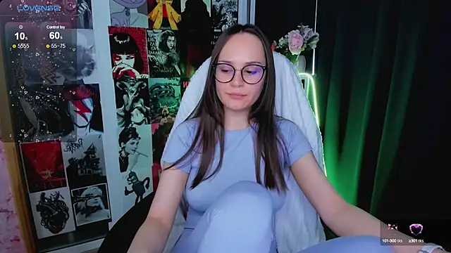 Lilly Soulmate online show from February 27, 2025, 5:18 am