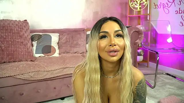 GoldenAmber online show from March 20, 2026, 6:47 am