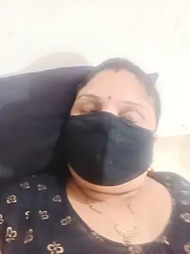 Cute-Aadhvita online show from June 12, 2026, 7:50 am