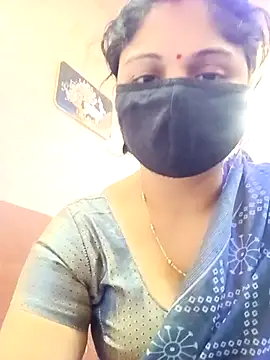 Snapshot of Cute-Aadhvita chatting on February 13, 2026, 2:44 am Cute-Aadhvita online show from February 13, 2026, 2:44 am