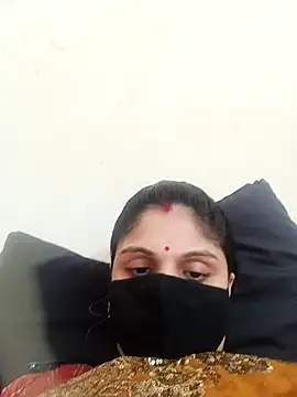 Cute-Aadhvita online show from October 19, 2025, 7:44 am