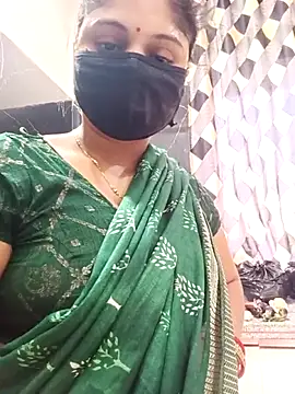 Snapshot of Cute-Aadhvita chatting on March 1, 2026, 3:39 am Cute-Aadhvita online show from March 1, 2026, 3:39 am