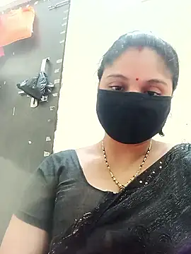 Cute-Aadhvita online show from November 14, 2025, 9:51 pm