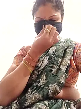Cute-Aadhvita online show from June 11, 2026, 2:11 am