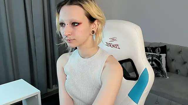 Lexy-Woorhez online show from October 18, 2025, 11:34 am