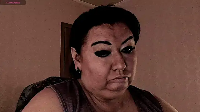 SexxyDreams1 online show from February 9, 2026, 6:11 am