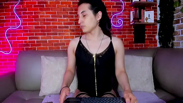 Snapshot of andy_angell1 chatting on September 27, 2025, 1:17 pm andy angell1 online show from September 27, 2025, 1:17 pm