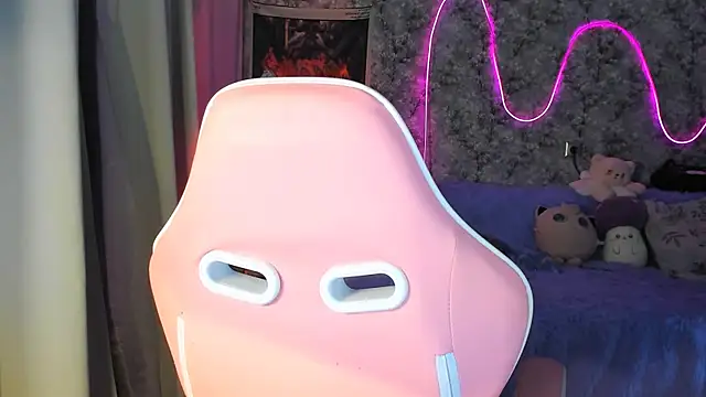 Inma Lewdness online show from February 19, 2025, 9:14 pm