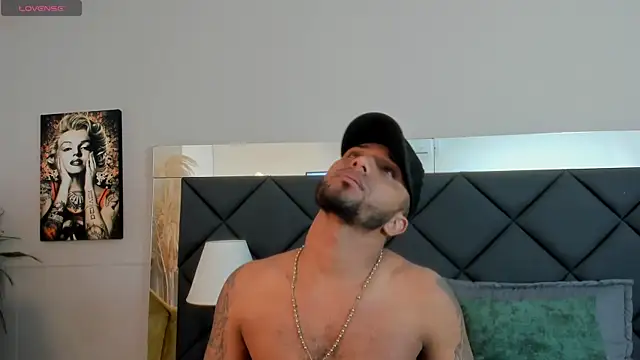 Robin Rief online show from November 13, 2025, 3:32 am