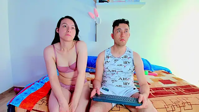 Snapshot of JeremmyAndStacy chatting on December 3, 2025, 3:22 pm JeremmyAndStacy online show from December 3, 2025, 3:22 pm