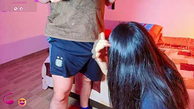 Snapshot of JeremmyAndStacy chatting on November 10, 2025, 3:44 am JeremmyAndStacy online show from November 10, 2025, 3:44 am