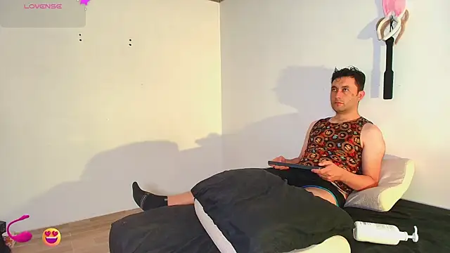 JeremmyAndStacy online show from May 14, 2026, 9:12 pm