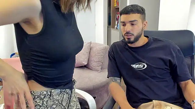 savage sweethearts online show from March 8, 2025, 3:06 am