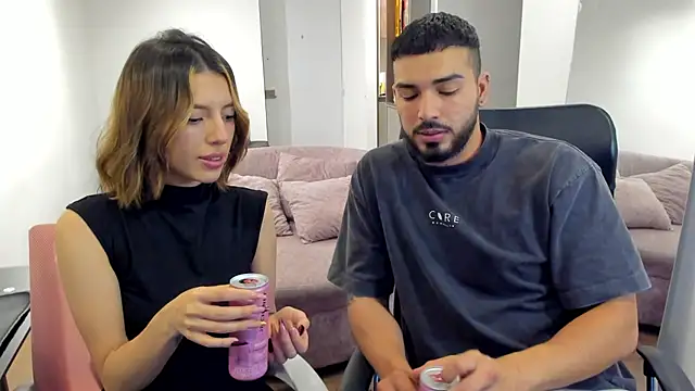 savage sweethearts online show from March 3, 2025, 4:21 am