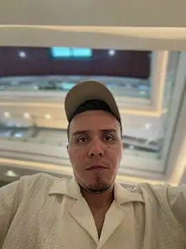 Snapshot of adam-rivera chatting on February 11, 2026, 10:09 pm adam-rivera online show from February 11, 2026, 10:09 pm