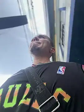 Snapshot of adam-rivera chatting on February 8, 2026, 4:59 pm adam-rivera online show from February 8, 2026, 4:59 pm