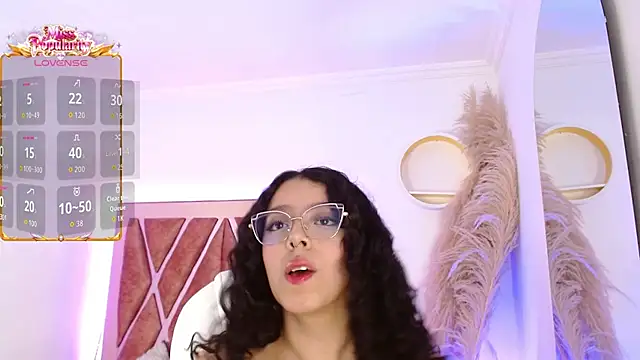 Aurora Brownn online show from February 13, 2026, 4:23 am