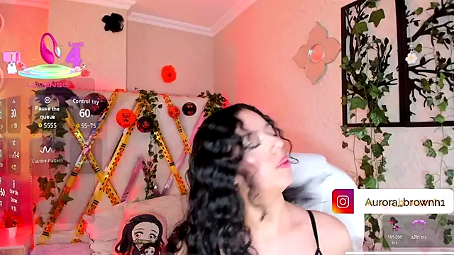 Aurora Brownn online show from November 2, 2025, 4:17 am