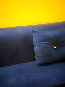 Haniya-143 online show from October 11, 2025, 9:38 pm