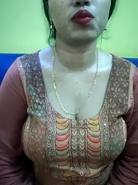Snapshot of Haniya-143 chatting on September 27, 2025, 4:46 pm Haniya-143 online show from September 27, 2025, 4:46 pm