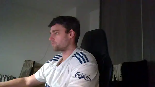 Snapshot of The_big_viking_ chatting on March 12, 2025, 9:56 pm The big viking online show from March 12, 2025, 9:56 pm