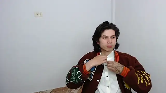 pervertsteens3 online show from February 27, 2026, 3:07 am