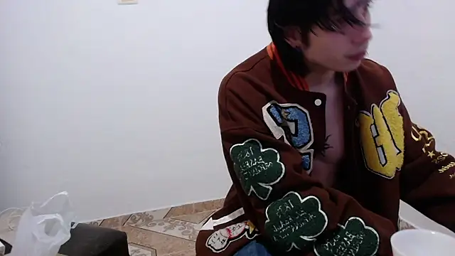 pervertsteens3 online show from February 10, 2026, 9:14 pm