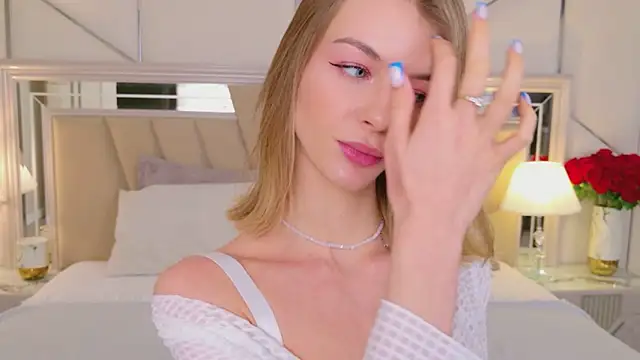 Snapshot of MeganMour chatting on February 27, 2026, 5:02 pm MeganMour online show from February 27, 2026, 5:02 pm