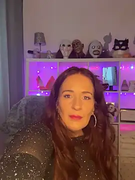 Snapshot of Engel_mia chatting on October 24, 2025, 3:44 pm Engel mia online show from October 24, 2025, 3:44 pm