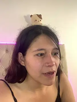 Snapshot of mariana_21x chatting on March 21, 2025, 7:02 pm mariana 21x online show from March 21, 2025, 7:02 pm