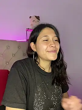 Snapshot of mariana_21x chatting on February 28, 2025, 7:14 pm mariana 21x online show from February 28, 2025, 7:14 pm