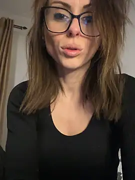 Snapshot of vera_jim chatting on February 6, 2026, 8:21 am vera jim online show from February 6, 2026, 8:21 am