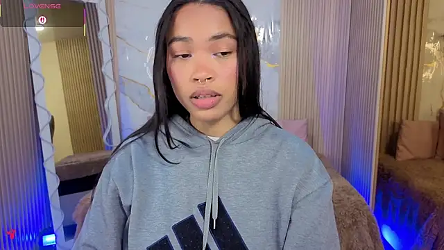 Snapshot of penelope_tay1 chatting on April 23, 2026, 3:13 am penelope tay1 online show from April 23, 2026, 3:13 am