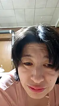 Snapshot of morikawa_sayaka chatting on February 14, 2025, 7:28 am morikawa sayaka online show from February 14, 2025, 7:28 am