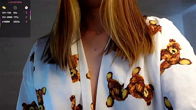 Snapshot of FalineDowlen chatting on January 30, 2025, 7:39 am FalineDowlen online show from January 30, 2025, 7:39 am