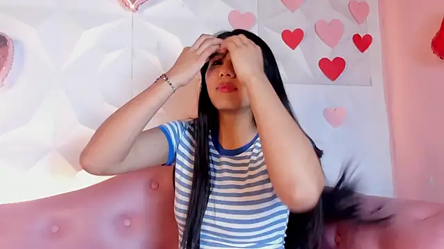 CarlaAlvez online show from February 21, 2025, 8:49 pm