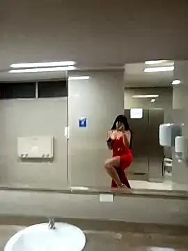 CarlaAlvez online show from February 26, 2025, 6:19 am