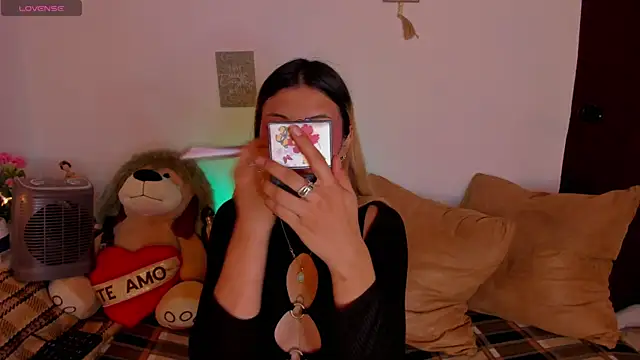 cuteweed420 online show from July 29, 2026, 3:39 am