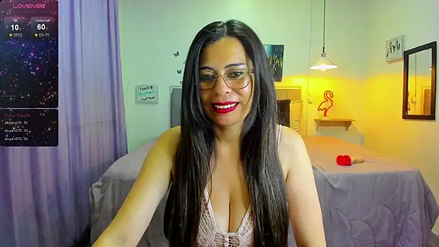 Snapshot of _lara1 chatting on February 12, 2025, 11:09 pm lara1 online show from February 12, 2025, 11:09 pm