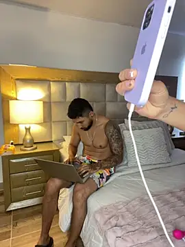 Sweet and caramel online show from October 17, 2025, 12:51 pm