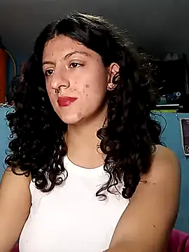 Snapshot of LoveElectra chatting on February 7, 2025, 10:30 pm LoveElectra online show from February 7, 2025, 10:30 pm