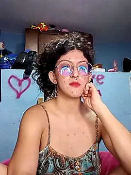 Snapshot of LoveElectra chatting on February 25, 2026, 11:59 pm LoveElectra online show from February 25, 2026, 11:59 pm