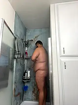 daddymaniaco69 online show from December 4, 2025, 9:47 pm