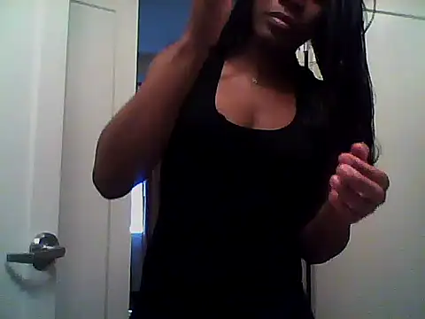 LuckiXCX online show from January 11, 2026, 10:27 pm